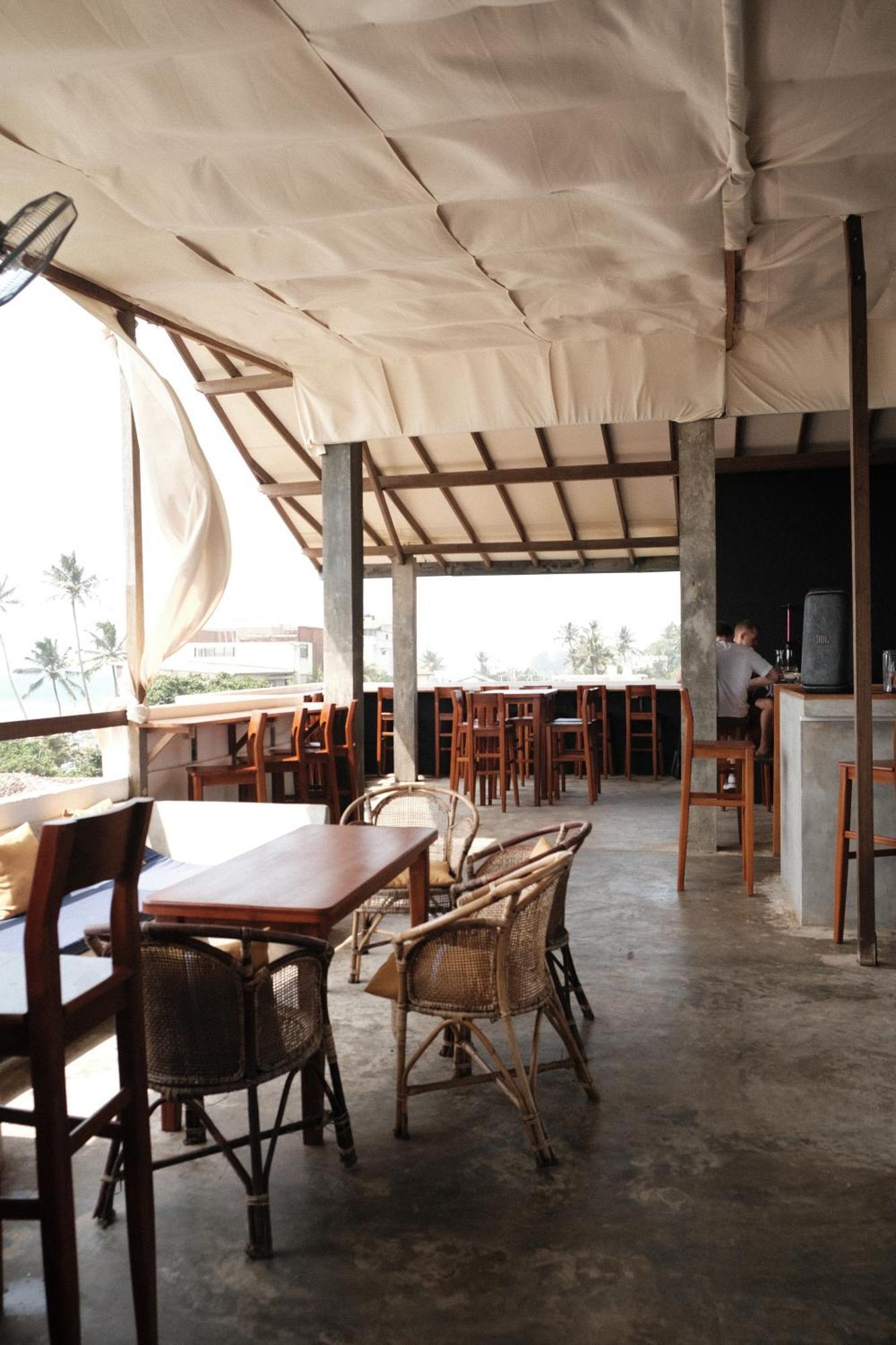 Ruma Surf Hotel Ахангама Экстерьер фото