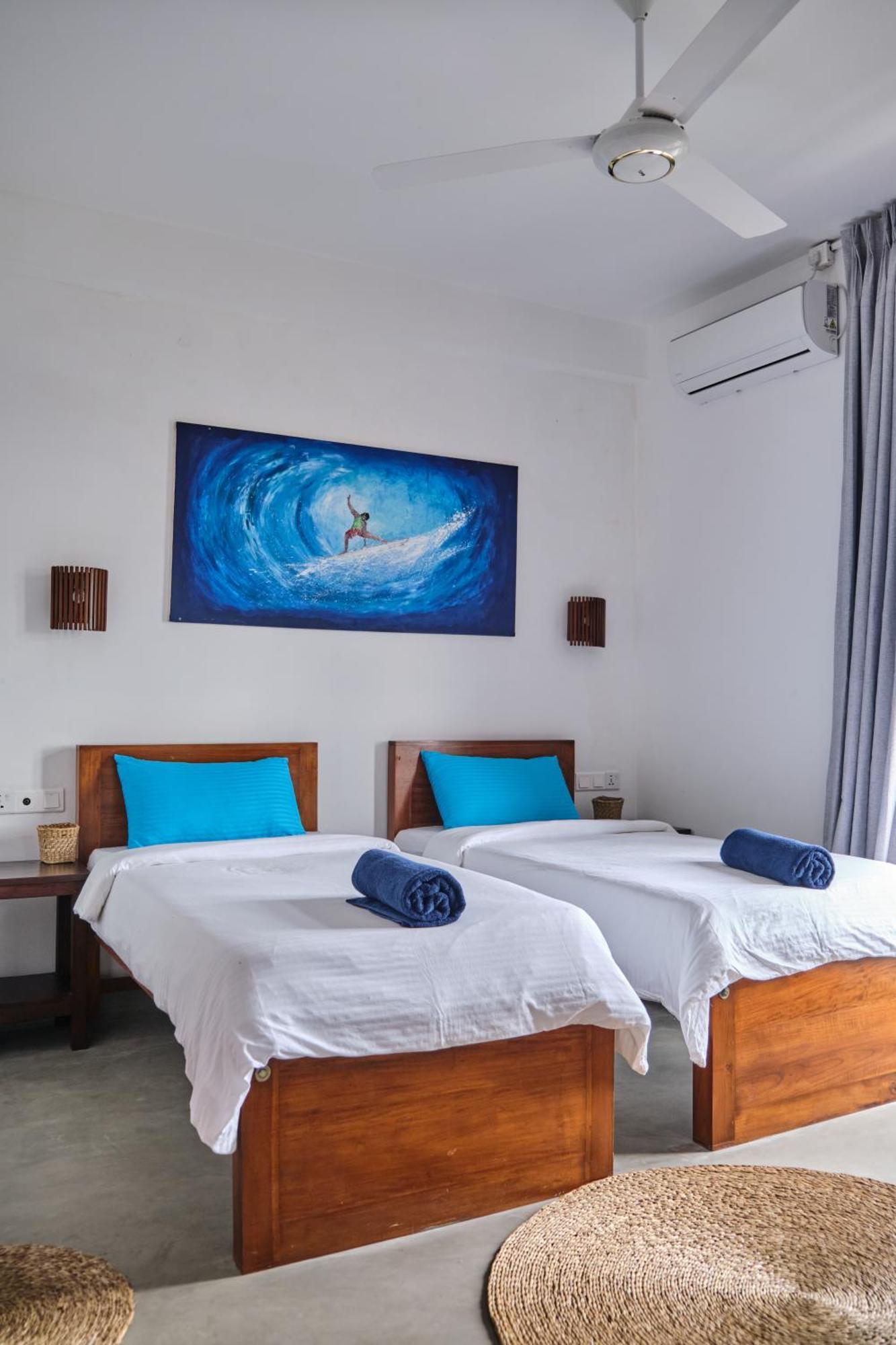 Ruma Surf Hotel Ахангама Экстерьер фото