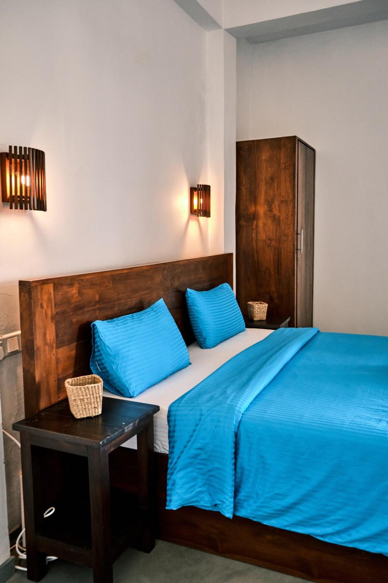 Ruma Surf Hotel Ахангама Экстерьер фото