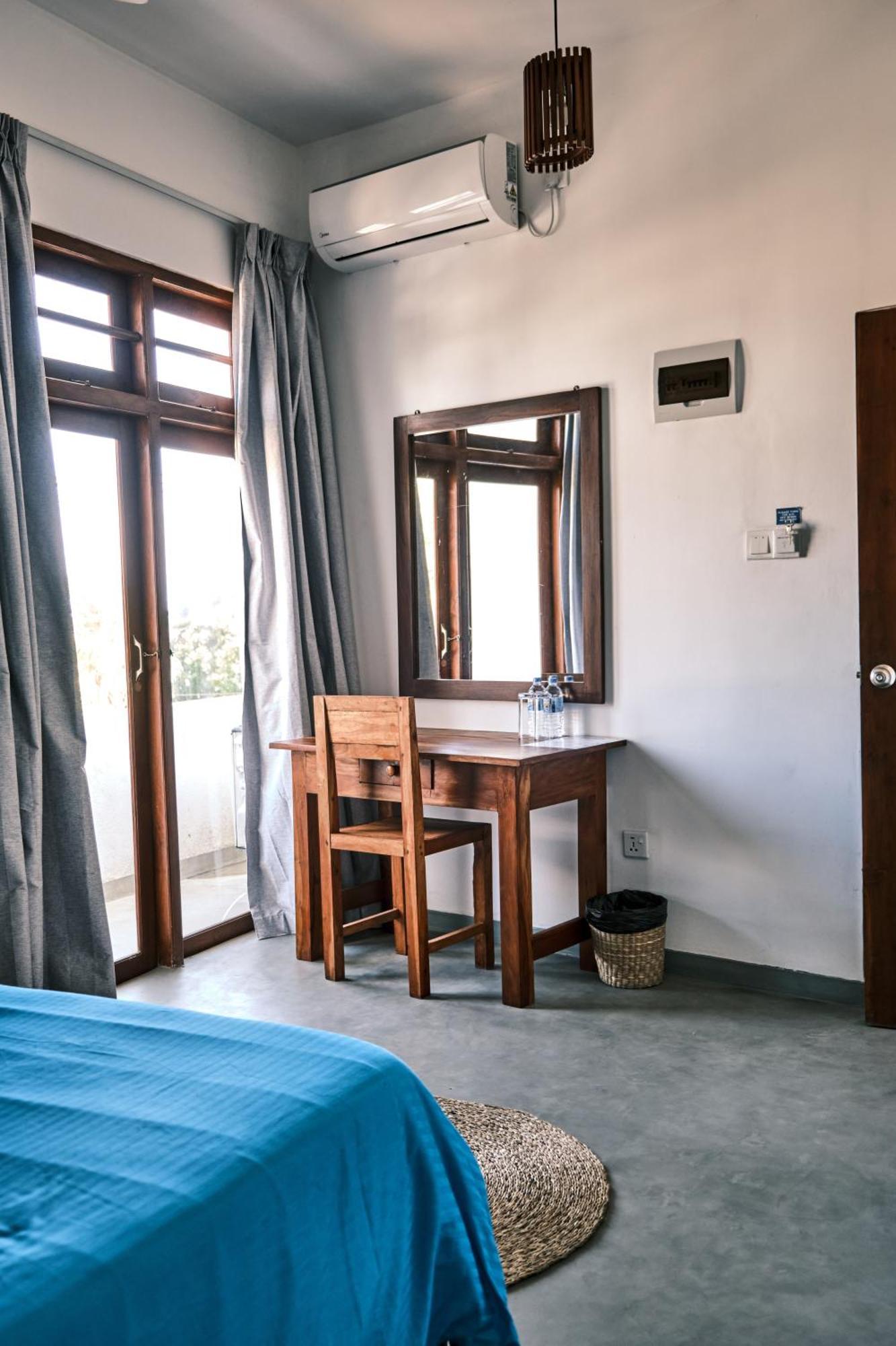Ruma Surf Hotel Ахангама Экстерьер фото